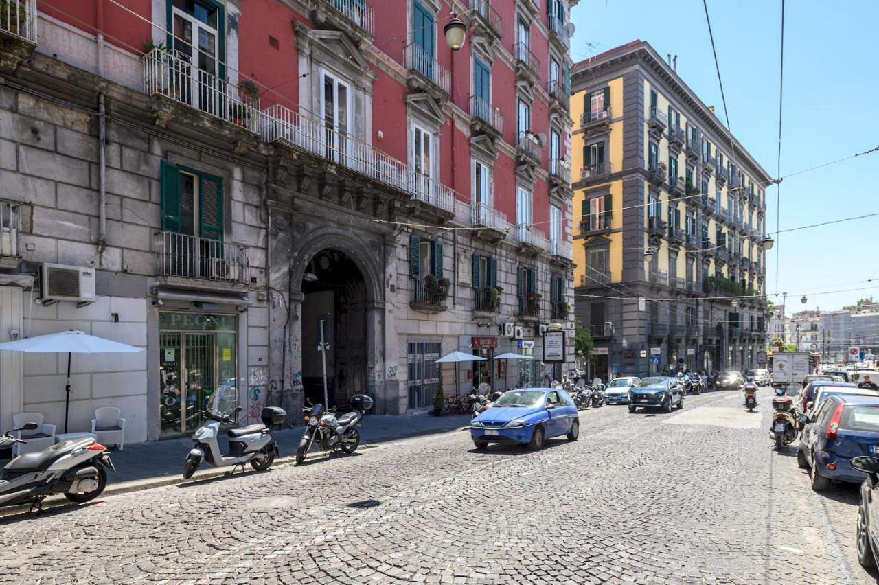 L'Angoletto In Centro Naples Exterior photo